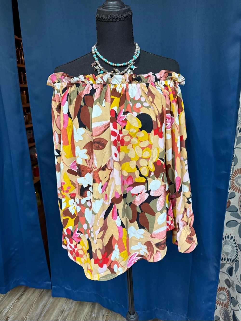 Off-Shoulder Floral Print Blouse in Multicolor